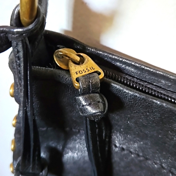 Fossil Black Leather Crossbody Bagwith Gold Studs - Picture 4 of 13